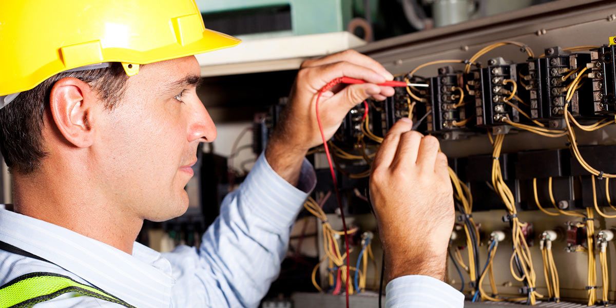 Signs You Need To Call an Electrical Services Provider